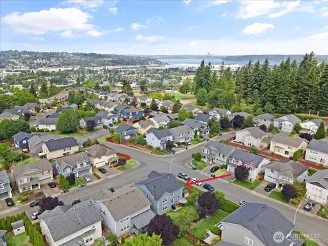 266 Camas Avenue SE Renton WA 98056