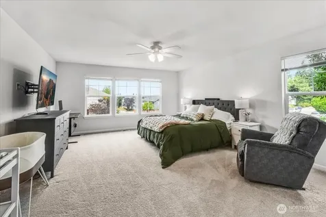 266 Camas Avenue SE Renton WA 98056