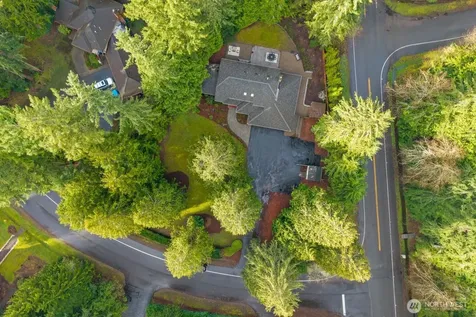 22720 NE 46th Street Redmond WA 98053