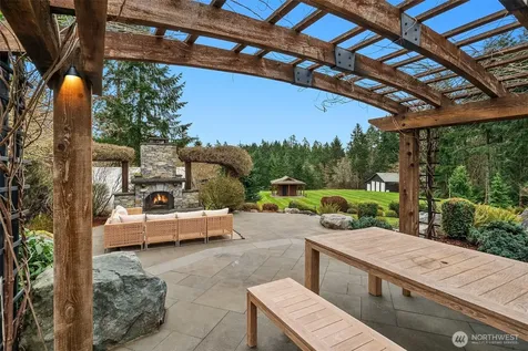 18106 115th Avenue SW Vashon WA 98070