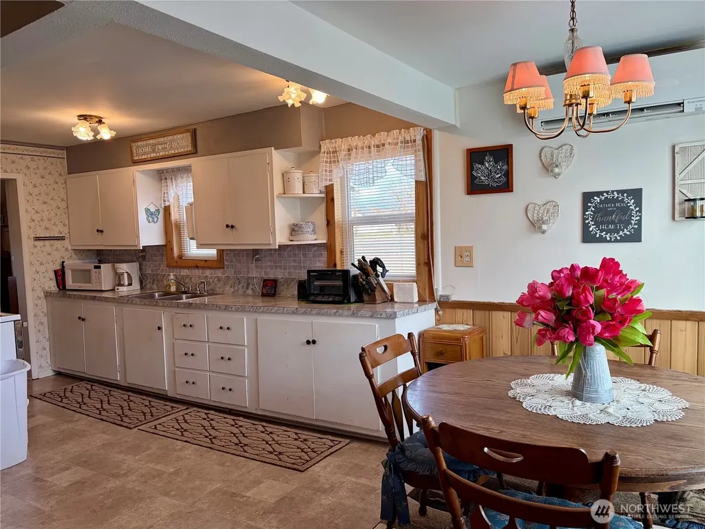 10388 Largent Street NE Coulee City WA 99115