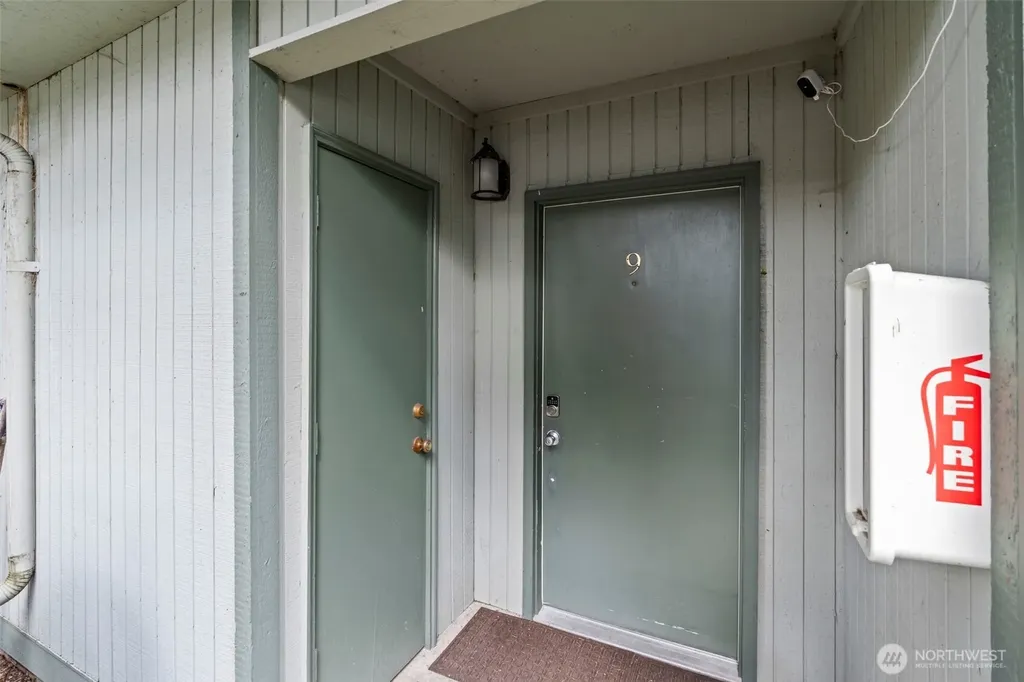 1003 S 308th Federal Way WA 98003