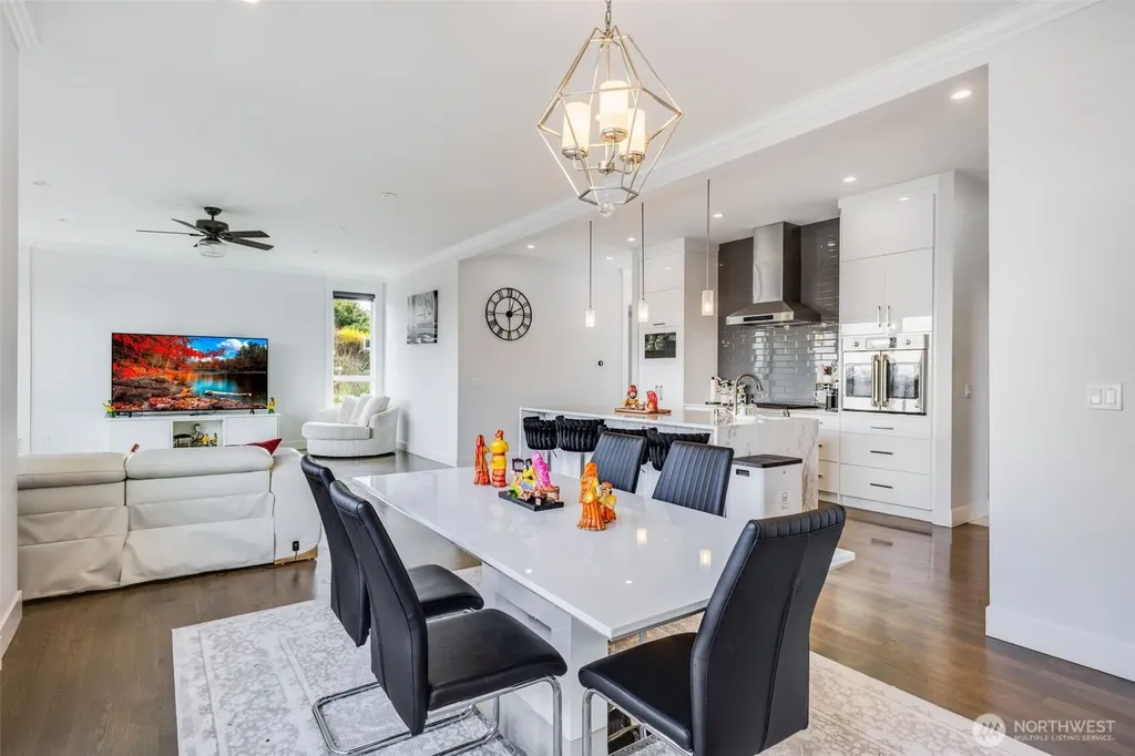 17323 Military Rd S Seatac WA 98188