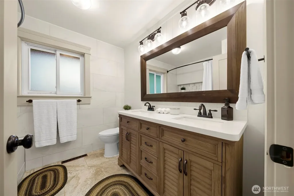969 B Street Washougal WA 98671