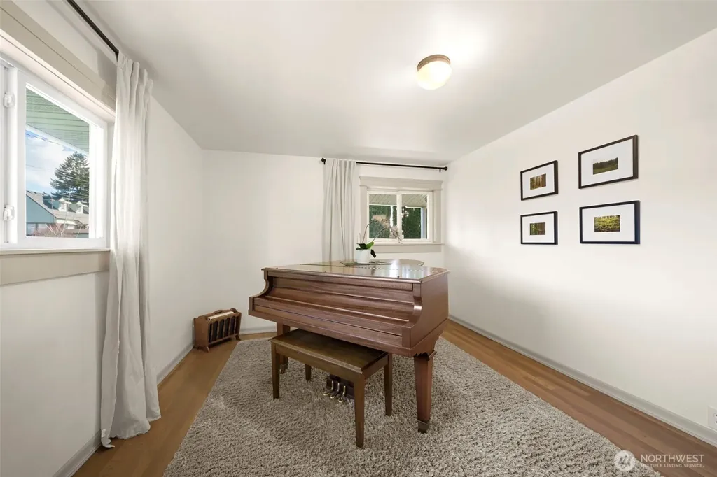 969 B Street Washougal WA 98671