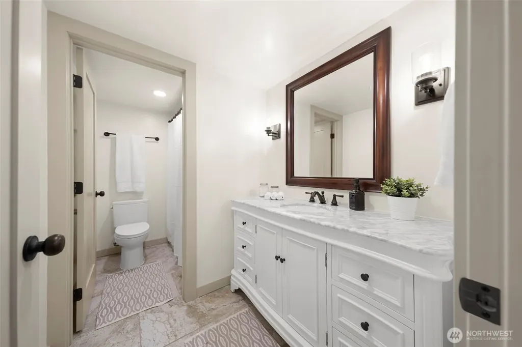 969 B Street Washougal WA 98671