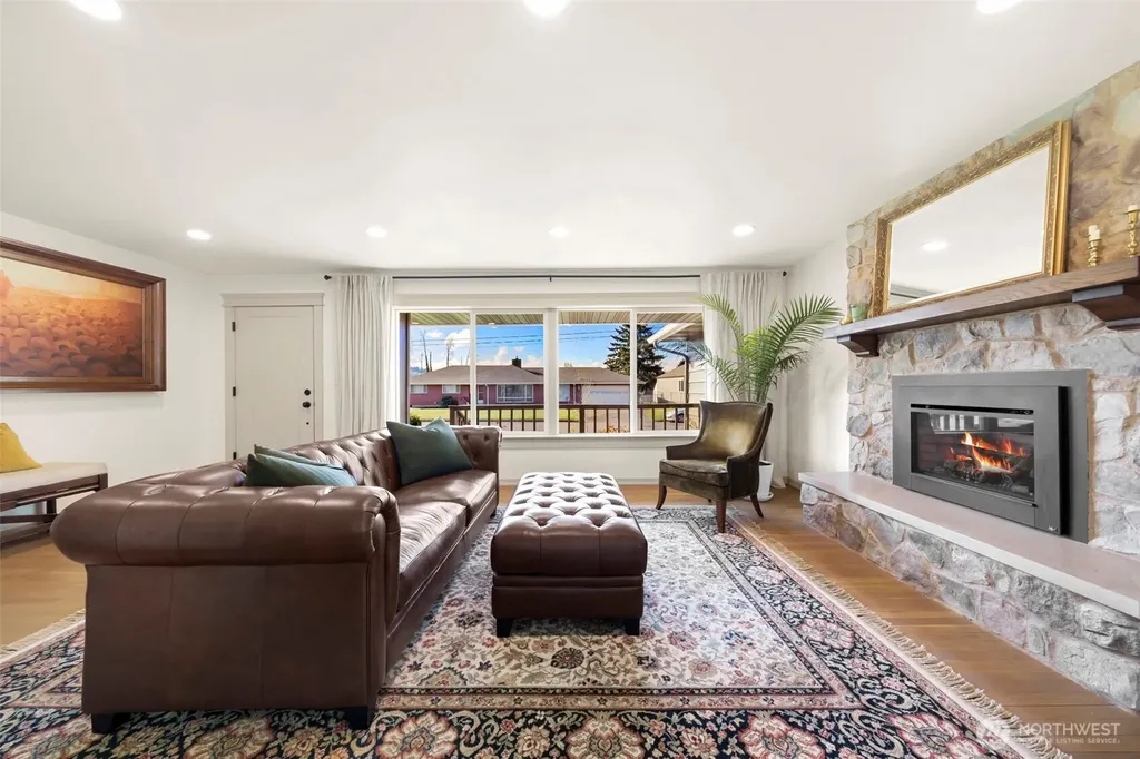 969 B Street Washougal WA 98671