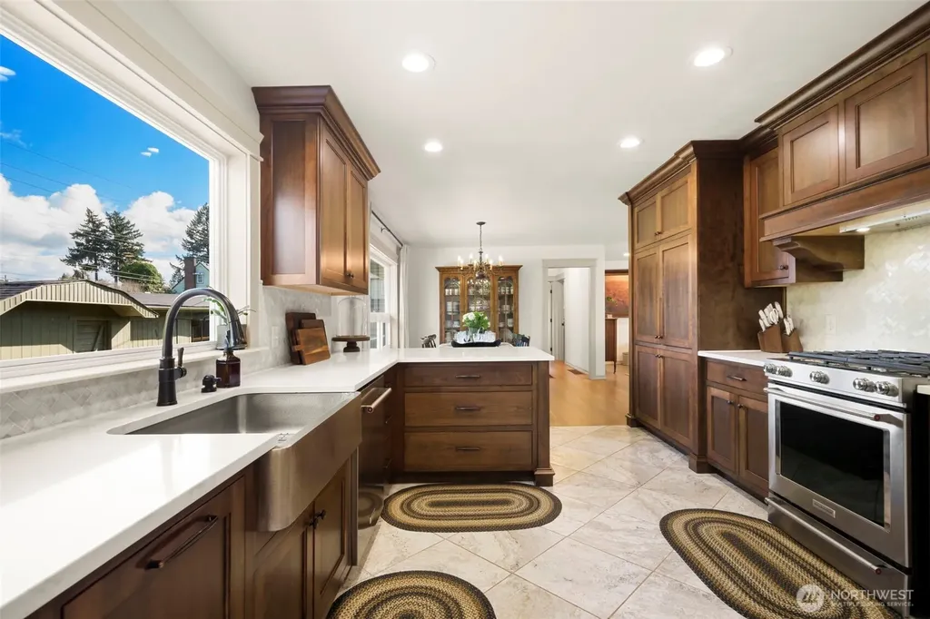 969 B Street Washougal WA 98671