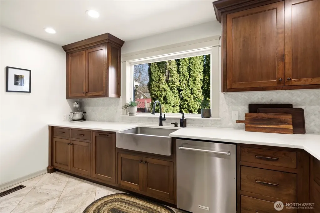 969 B Street Washougal WA 98671