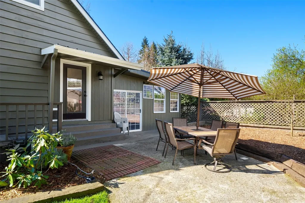 969 B Street Washougal WA 98671