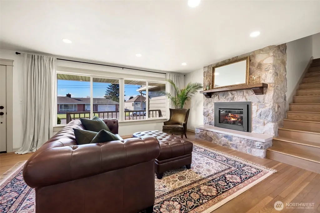 969 B Street Washougal WA 98671
