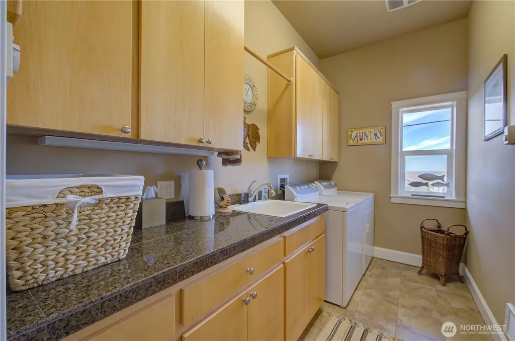 34404 J Place Ocean Park WA 98640