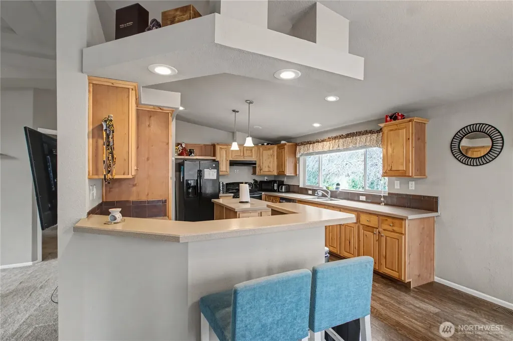 16812 Littlerock Road SW Rochester WA 98579