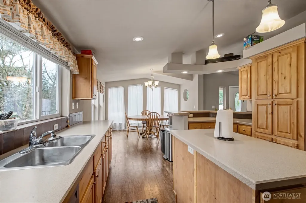 16812 Littlerock Road SW Rochester WA 98579