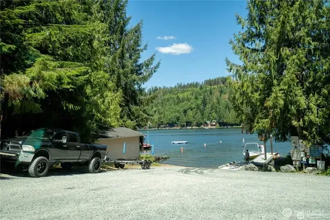 32966 S Shore Drive Mount Vernon WA 98274