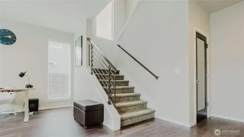 24028 SE 258th Way Maple Valley WA 98038