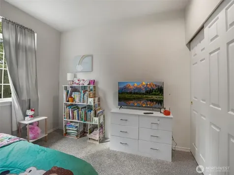 6834 20th St E Fife WA 98424
