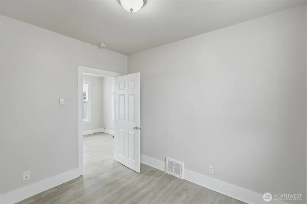 2529 S G Street Tacoma WA 98405