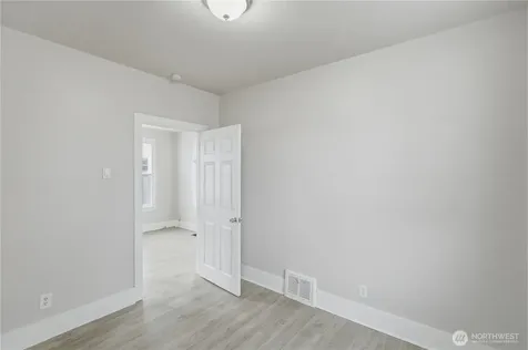 2529 S G Street Tacoma WA 98405