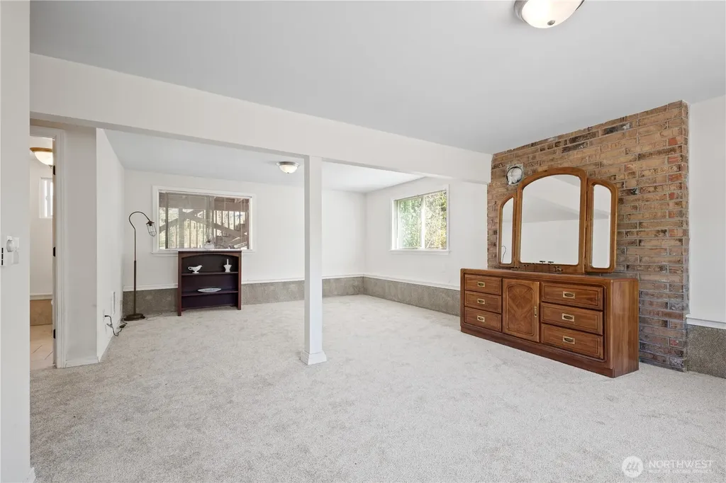 9721 194th Street E Graham WA 98338