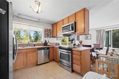 9721 194th Street E Graham WA 98338
