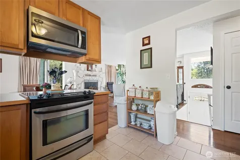 9721 194th Street E Graham WA 98338