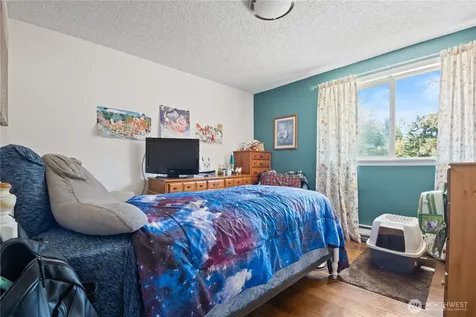 9721 194th Street E Graham WA 98338