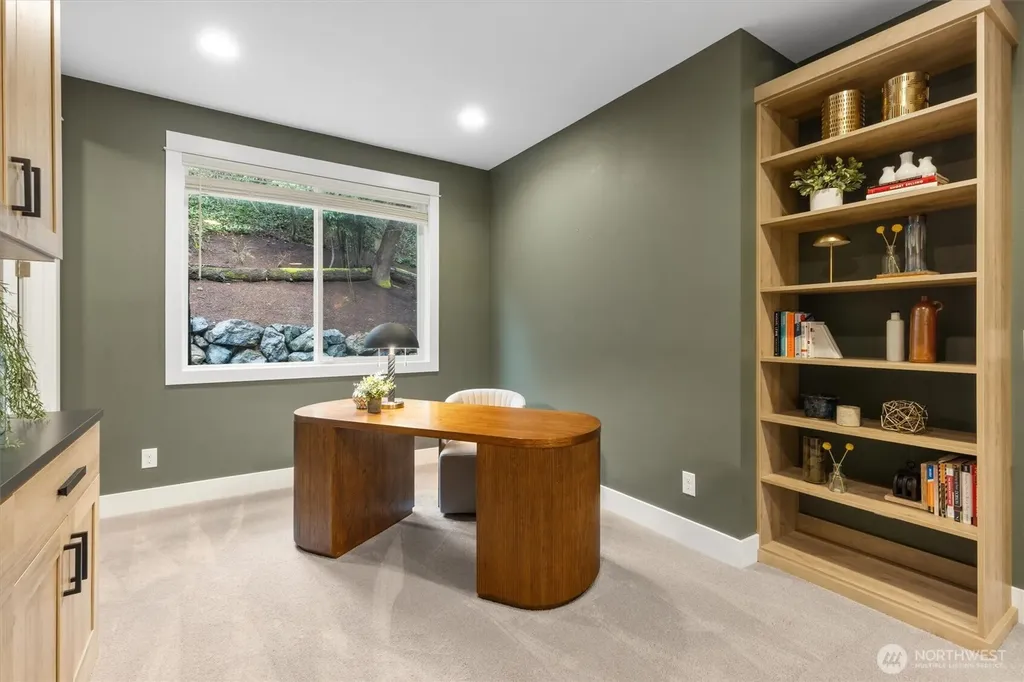 7223 NE 118th Court Kirkland WA 98034