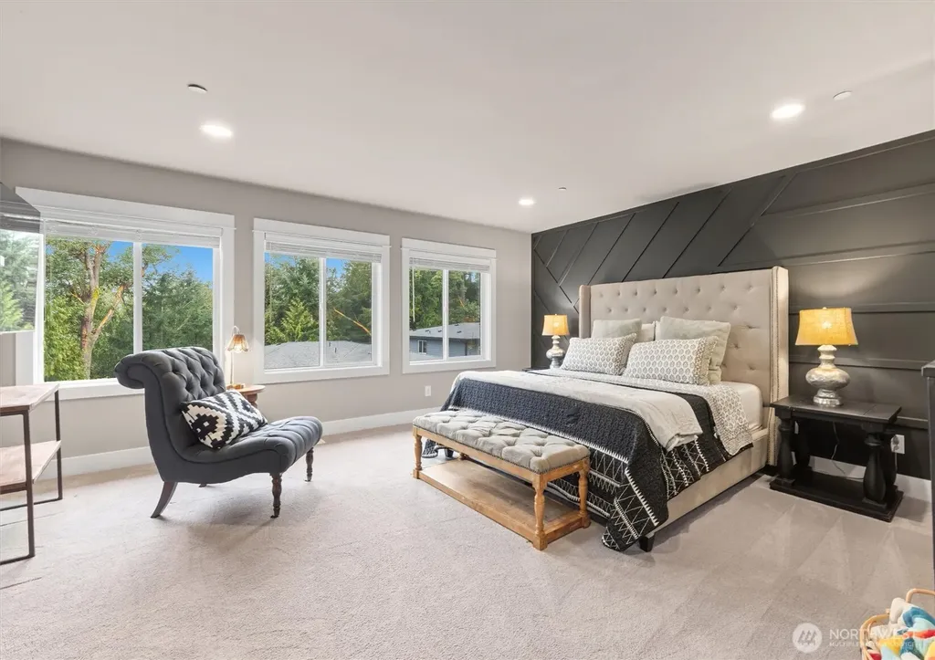 7223 NE 118th Court Kirkland WA 98034