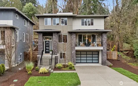 7223 NE 118th Court Kirkland WA 98034