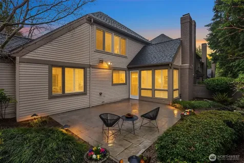 1716 Bellevue Way NE Bellevue WA 98004