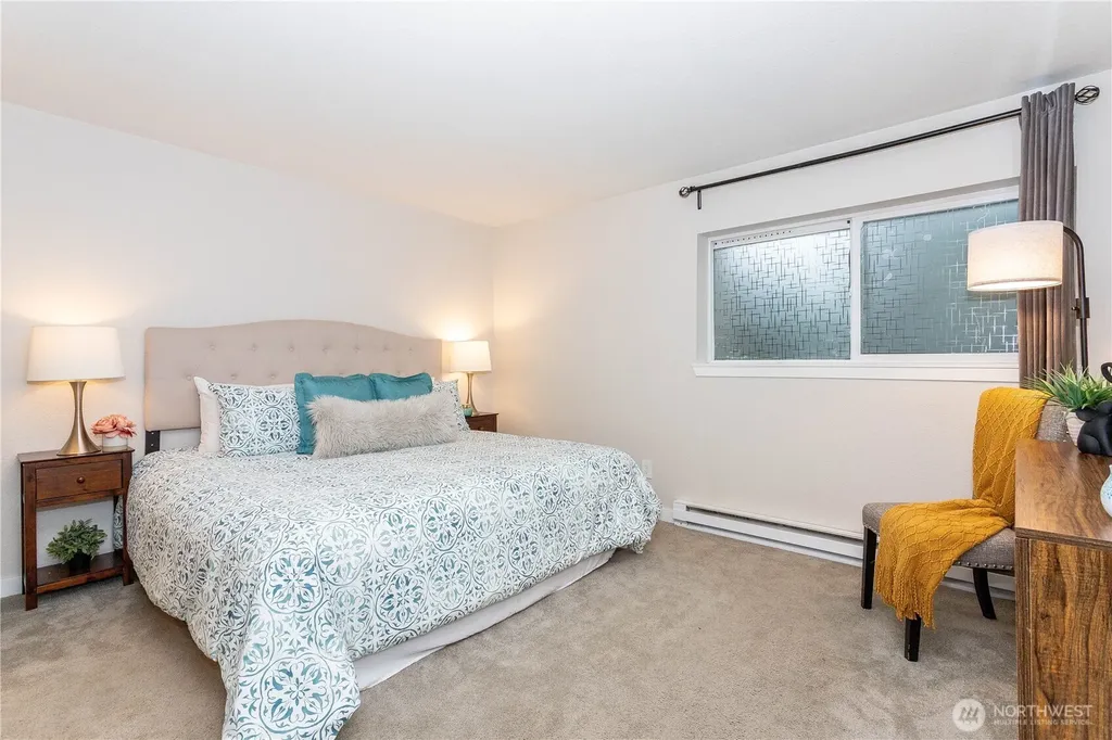 12040 100th Avenue NE Kirkland WA 98034