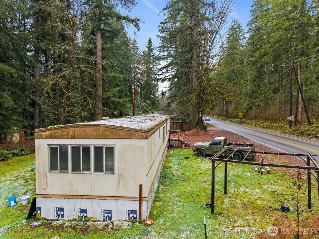 10618 Kelly Road NE Carnation WA 98014
