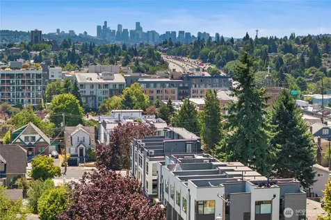 7011 9th Avenue NE Seattle WA 98115