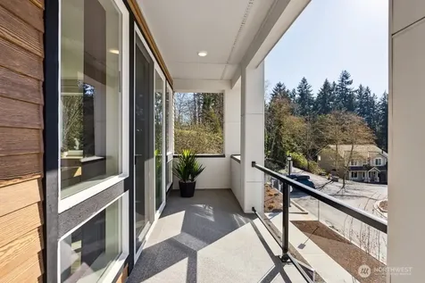 4046 Aberdeen Way NE Renton WA 98056