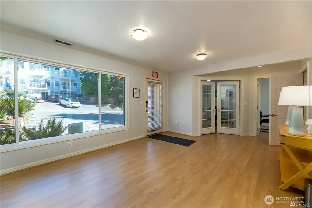 6443 NE 181st Street Kenmore WA 98028