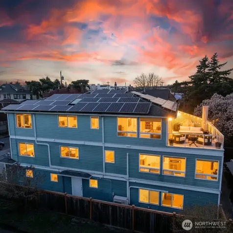 4258 Whitman Avenue N Seattle WA 98103