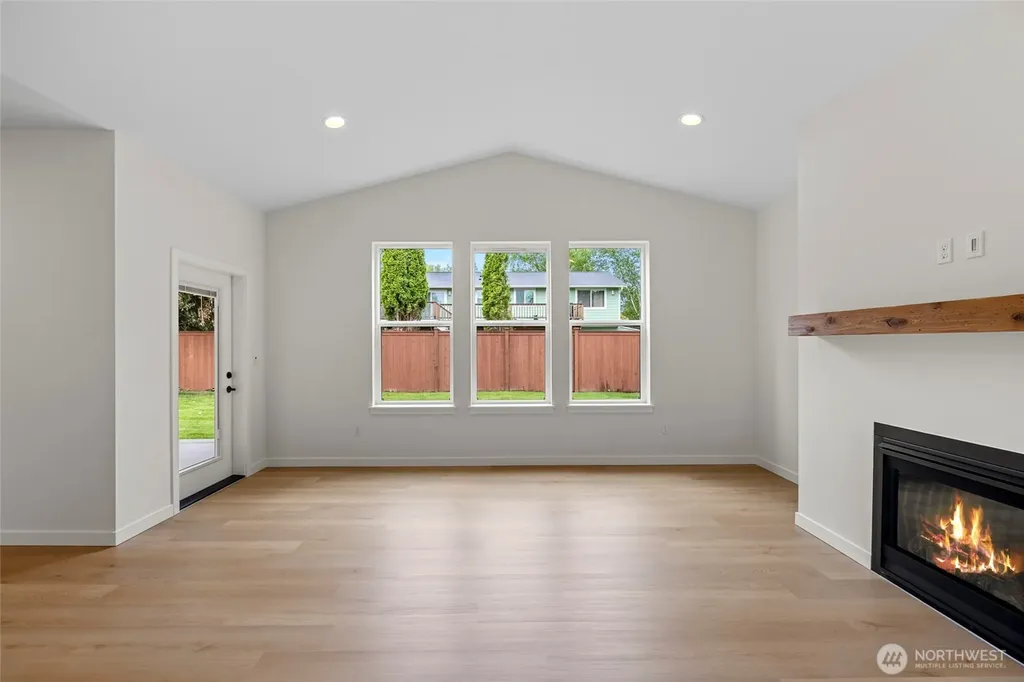 854 Prospector Place Sedro Woolley WA 98284