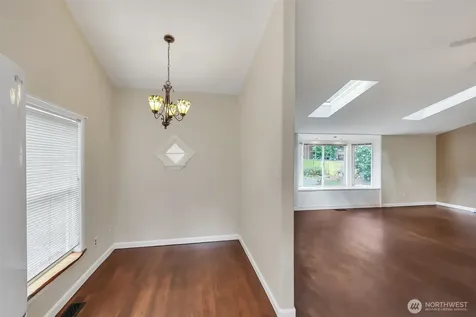 13722 Interlake Avenue N Seattle WA 98133