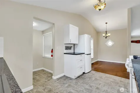 13722 Interlake Avenue N Seattle WA 98133