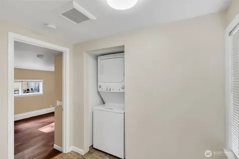 13722 Interlake Avenue N Seattle WA 98133