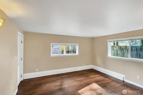 13722 Interlake Avenue N Seattle WA 98133