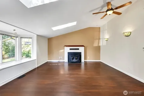 13722 Interlake Avenue N Seattle WA 98133