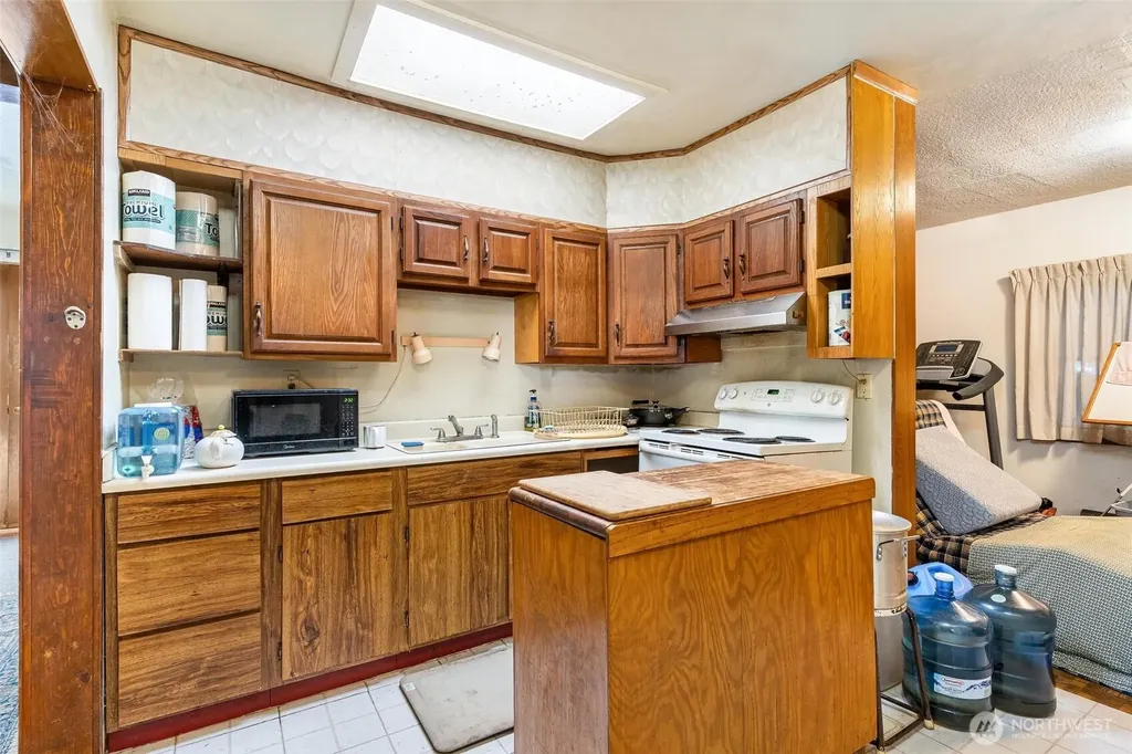 3424 26th Avenue NE Olympia WA 98506