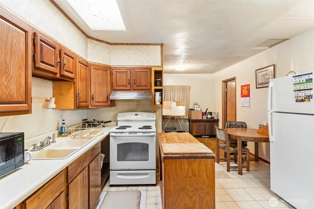 3424 26th Avenue NE Olympia WA 98506