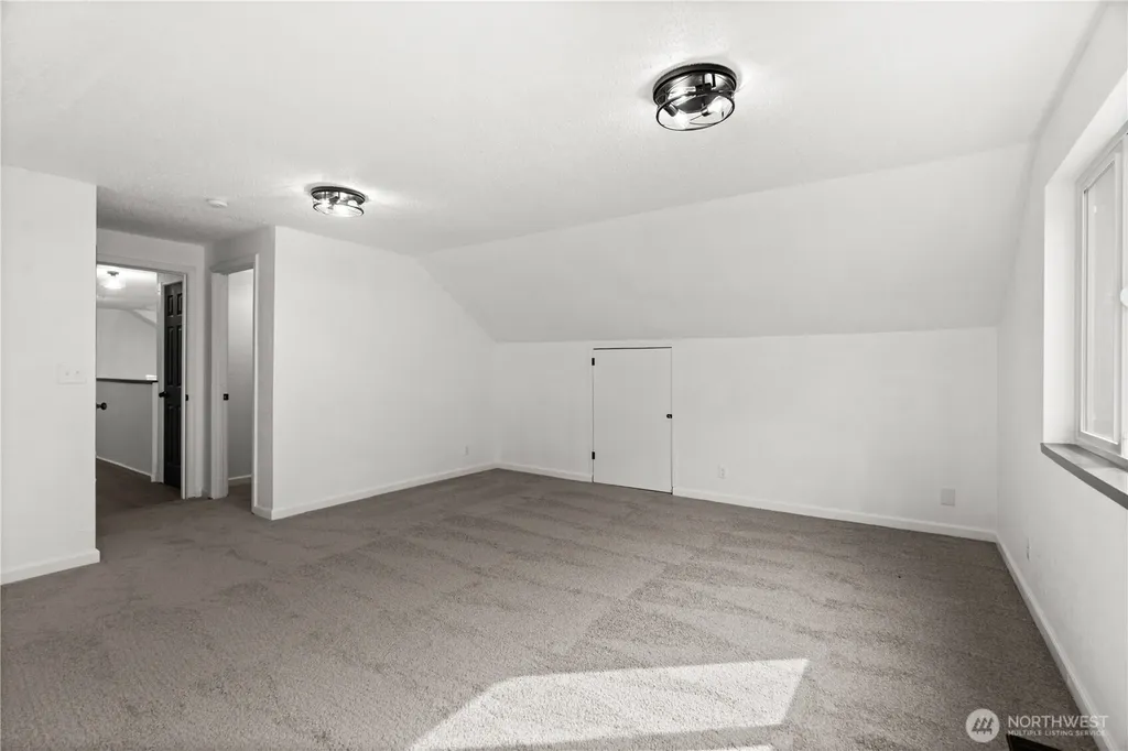 3333 Creek View Court SE Port Orchard WA 98366