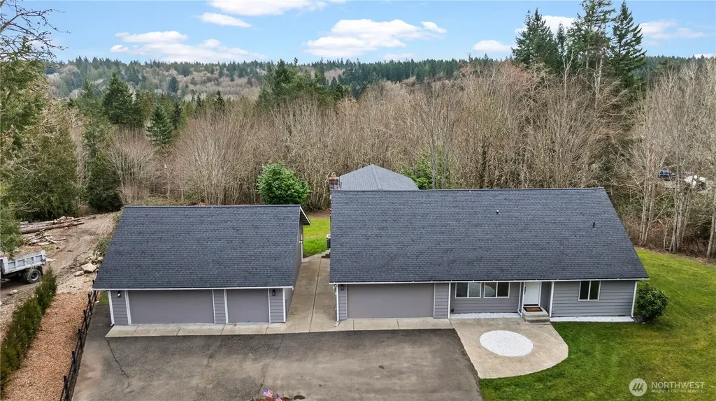 3333 Creek View Court SE Port Orchard WA 98366