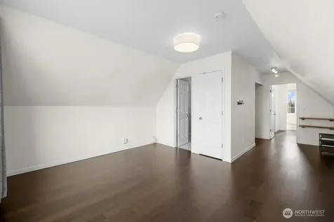 2228 192nd Place SW Lynnwood WA 98036