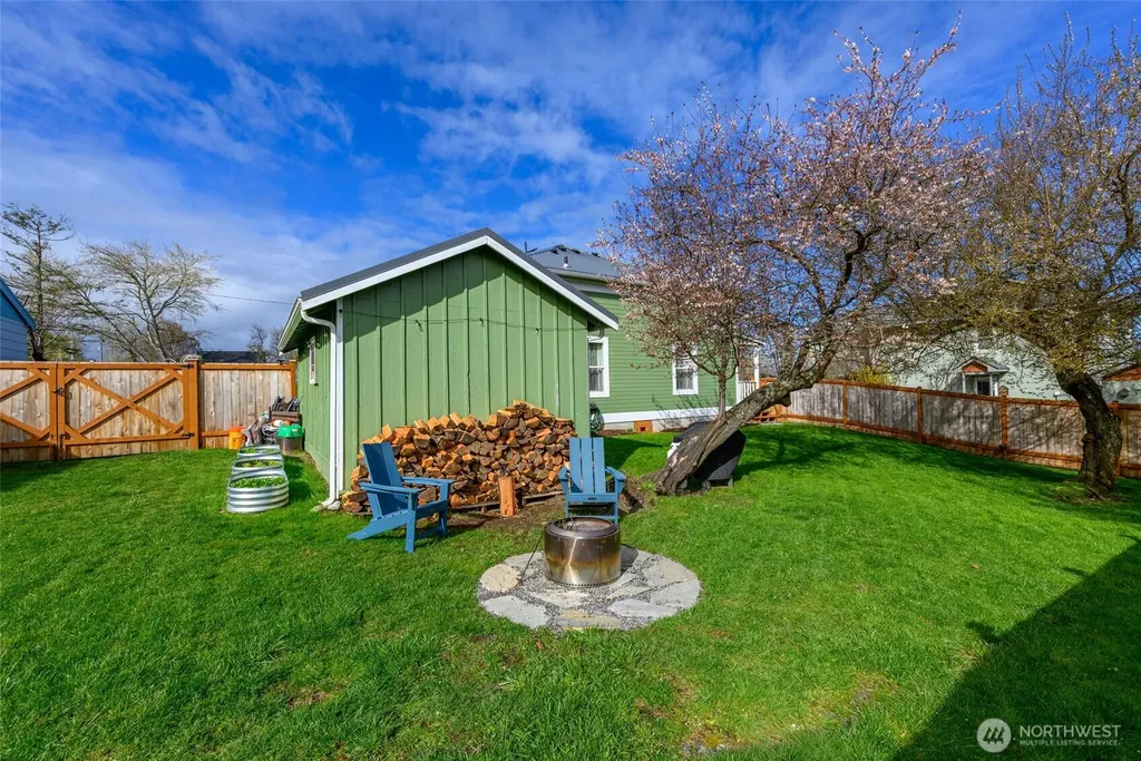 705 NE Haller Street Coupeville WA 98239