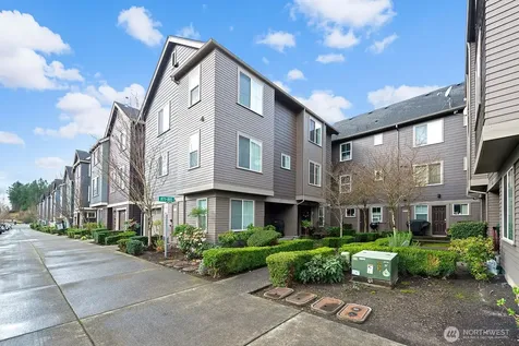 877 5th Pl NE Issaquah WA 98029